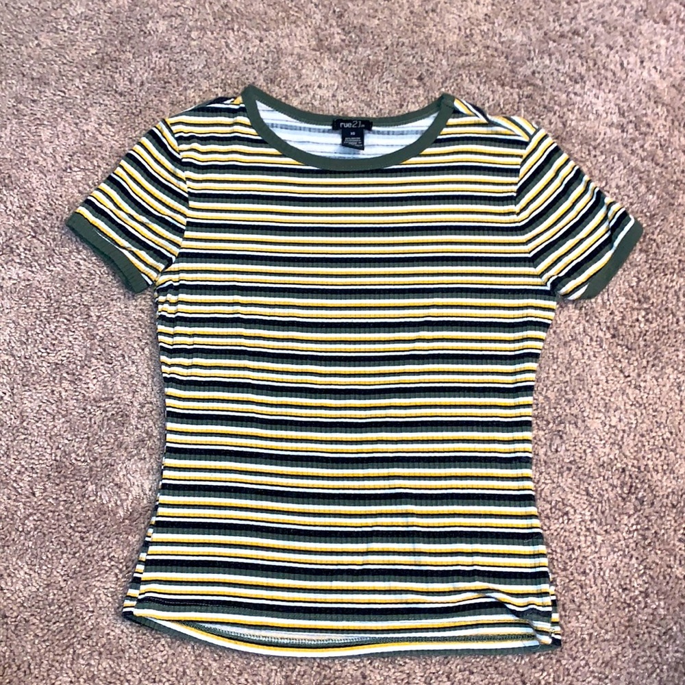 XS Rue21 shirt
